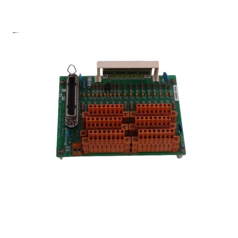 HONEYWELL 8C-TAOX51 51306983-175 Analog Output Module