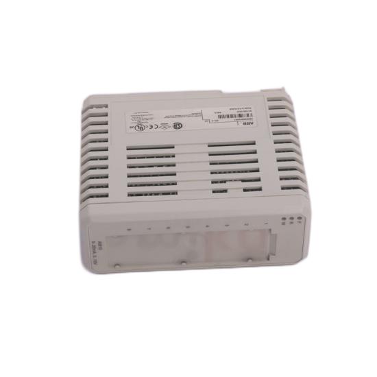 ABB DSQC509 3HAC5687-1/07  Connection Unit