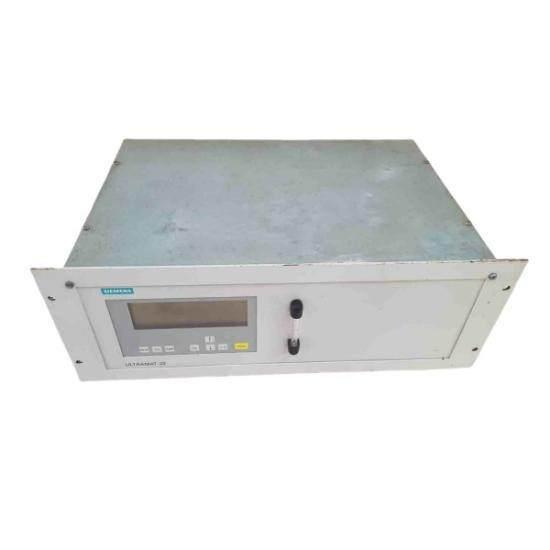 Siemens 7HB1122-1AA13-1BA1 Ultramat 21P CO Gas Analyzer